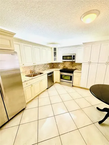 8855 Collins Avenue Surfside FL 33154