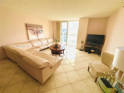 8855 Collins Avenue Surfside FL 33154