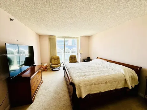8855 Collins Avenue Surfside FL 33154