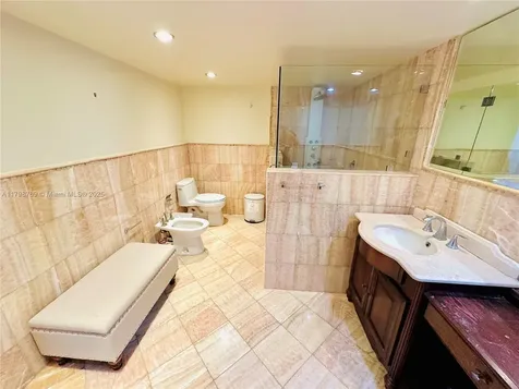 8855 Collins Avenue Surfside FL 33154
