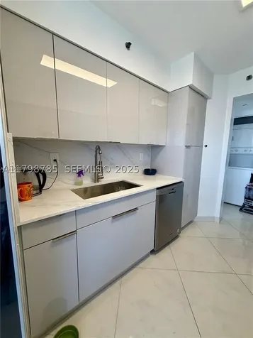 7330 Ocean Terrace Miami Beach FL 33141