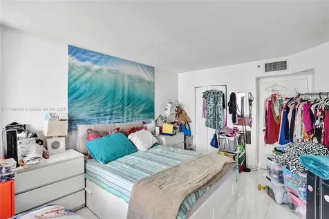 7330 Ocean Terrace Miami Beach FL 33141