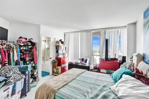 7330 Ocean Terrace Miami Beach FL 33141