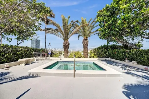 7330 Ocean Terrace Miami Beach FL 33141