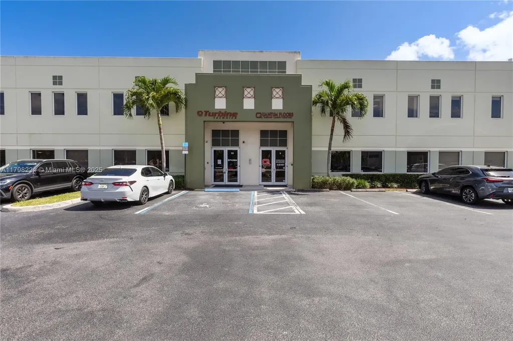 1200 S Rogers Circle Boca Raton FL 33487