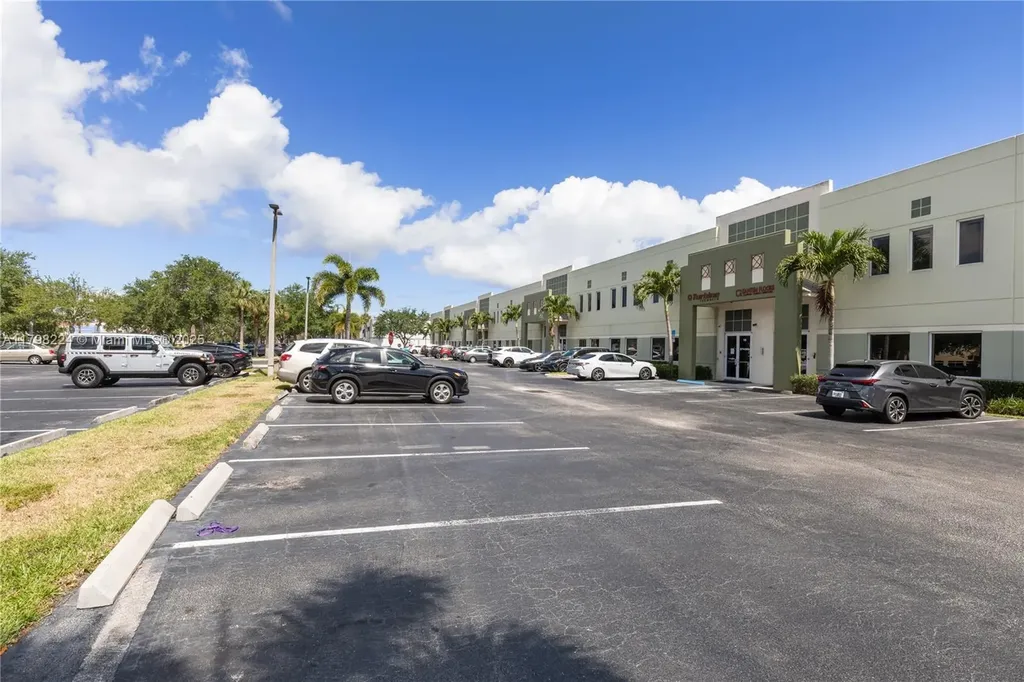 1200 S Rogers Circle Boca Raton FL 33487