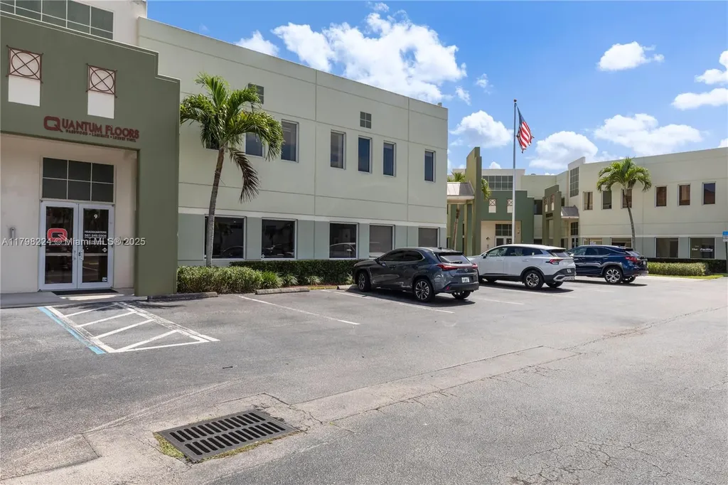 1200 S Rogers Circle Boca Raton FL 33487