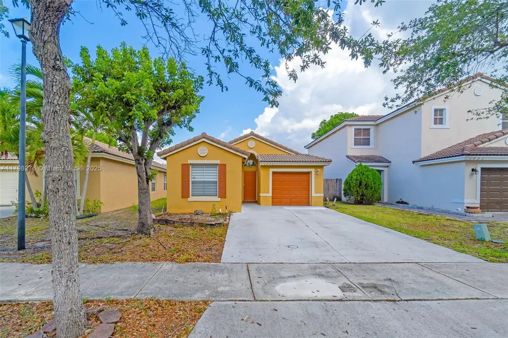 1917 SE 14th Court Homestead FL 33035