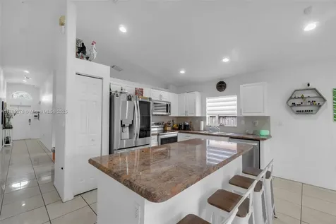 1917 SE 14th Court Homestead FL 33035