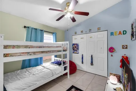 1917 SE 14th Court Homestead FL 33035