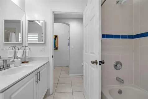 1917 SE 14th Court Homestead FL 33035