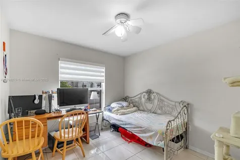 1917 SE 14th Court Homestead FL 33035