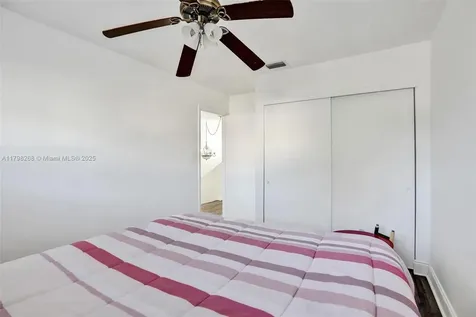 1233 Hampton Boulevard North Lauderdale FL 33068