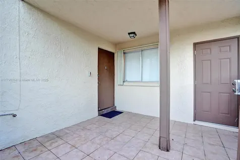1233 Hampton Boulevard North Lauderdale FL 33068