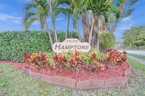 1233 Hampton Boulevard North Lauderdale FL 33068