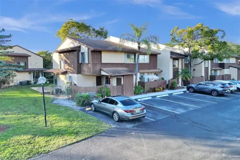 1233 Hampton Boulevard North Lauderdale FL 33068