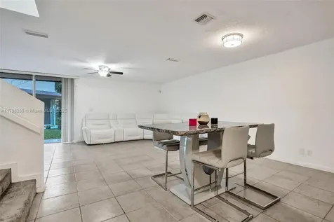 1233 Hampton Boulevard North Lauderdale FL 33068