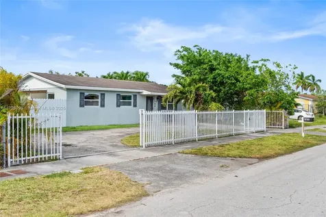 11415 SW 226th Street Miami FL 33170