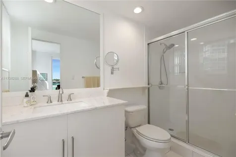 3001 S Ocean Drive Hollywood FL 33019