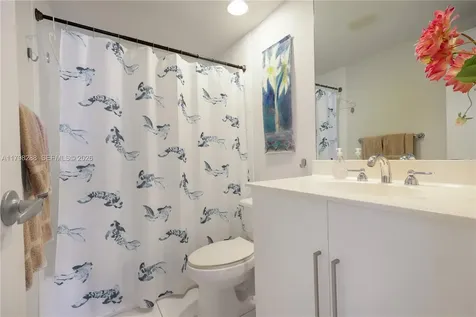 3001 S Ocean Drive Hollywood FL 33019