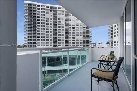 3001 S Ocean Drive Hollywood FL 33019