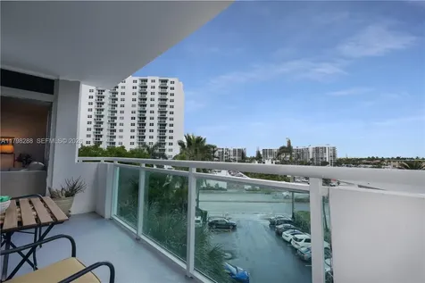 3001 S Ocean Drive Hollywood FL 33019