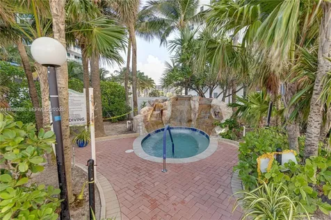 3001 S Ocean Drive Hollywood FL 33019