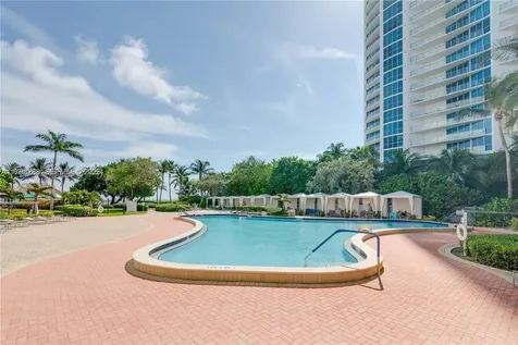 3001 S Ocean Drive Hollywood FL 33019