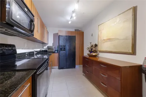 3001 S Ocean Drive Hollywood FL 33019
