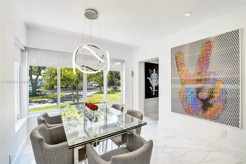 626 S 13th Avenue Hollywood FL 33019