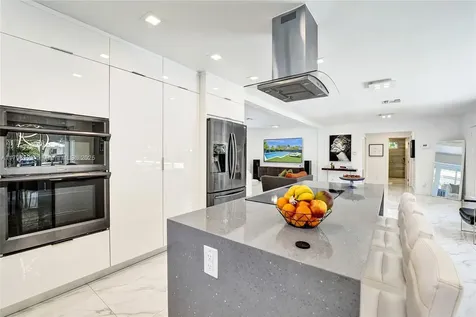 626 S 13th Avenue Hollywood FL 33019