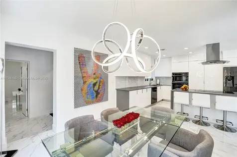 626 S 13th Avenue Hollywood FL 33019
