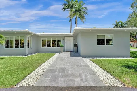 626 S 13th Avenue Hollywood FL 33019