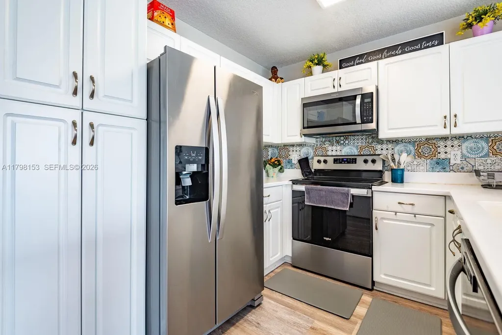 216 NW 118th Drive Coral Springs FL 33071