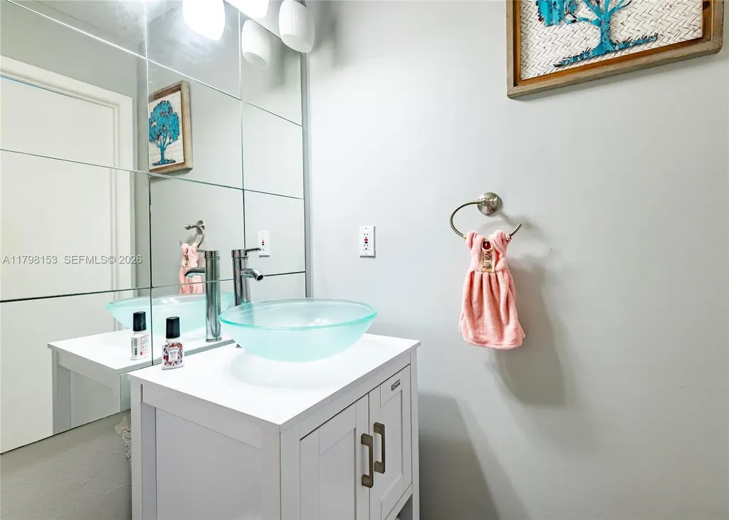 216 NW 118th Drive Coral Springs FL 33071