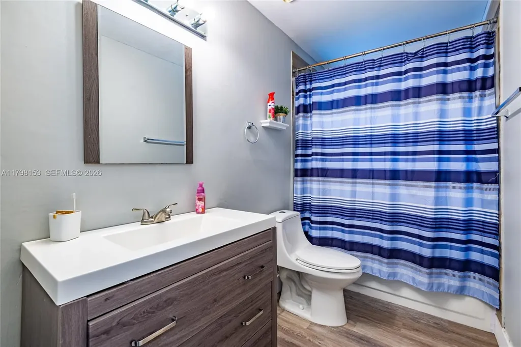 216 NW 118th Drive Coral Springs FL 33071