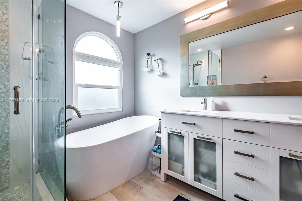 216 NW 118th Drive Coral Springs FL 33071