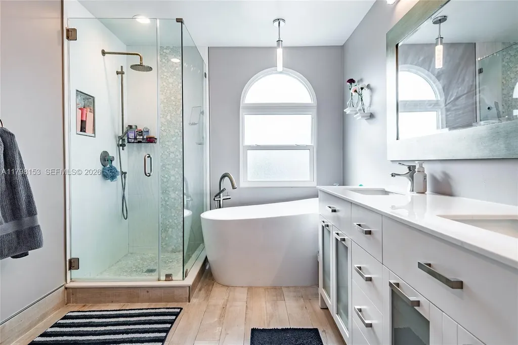 216 NW 118th Drive Coral Springs FL 33071