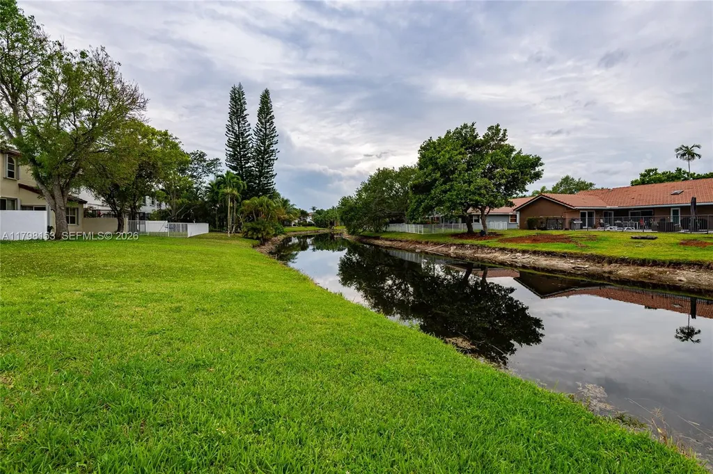 216 NW 118th Drive Coral Springs FL 33071