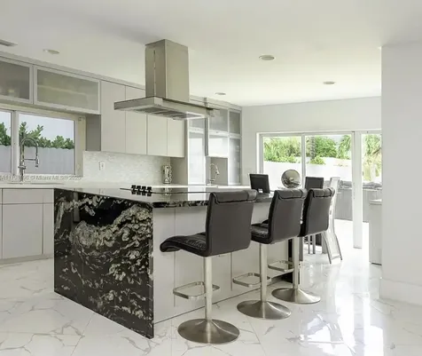 2055 Keystone Boulevard North Miami FL 33181