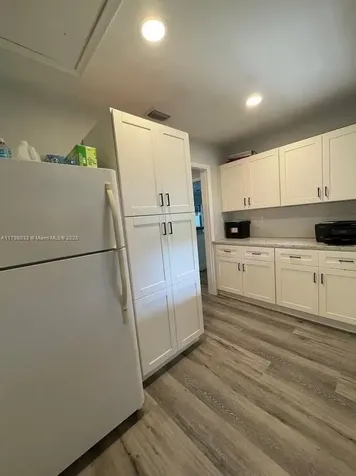 2230 N 50th Avenue Hollywood FL 33021