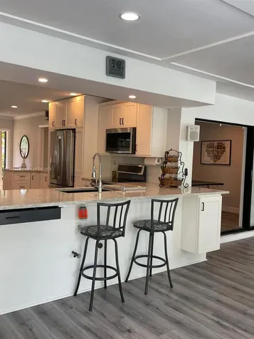2230 N 50th Avenue Hollywood FL 33021