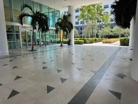 20900 NE 30th Avenue Aventura FL 33180