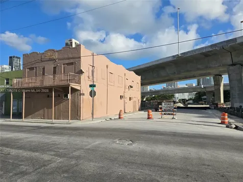 130 NW 14th Street Miami FL 33136