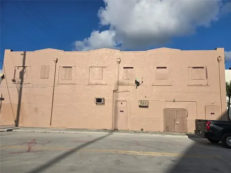 130 NW 14th Street Miami FL 33136