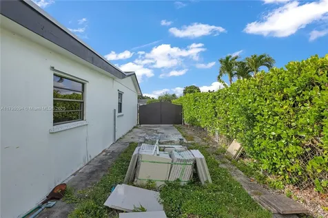 12281 SW 30th Street Miami FL 33175