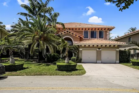 7567 SW 189th Street Cutler Bay FL 33157