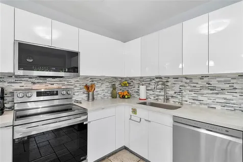 5510 SW 6th Street Plantation FL 33317