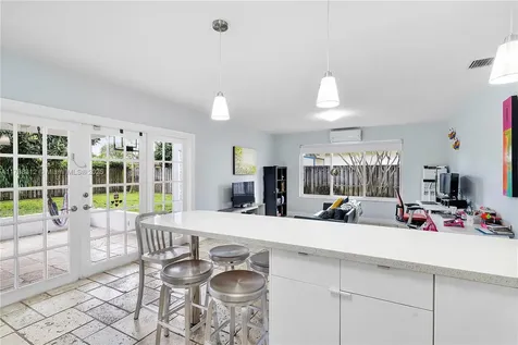 5510 SW 6th Street Plantation FL 33317