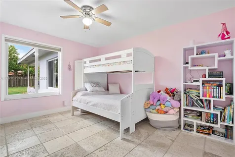 5510 SW 6th Street Plantation FL 33317